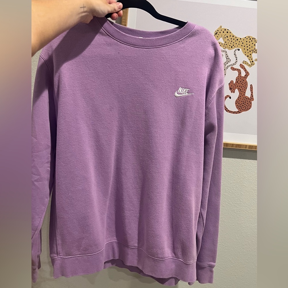 Light Purple Men's Nike Club Fleece Crewneck (Size Large)